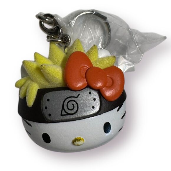 Sanrio Kidrobot Naruto Shippuden x Hello Kitty and‎ Friends Keychain - Picture 1 of 4
